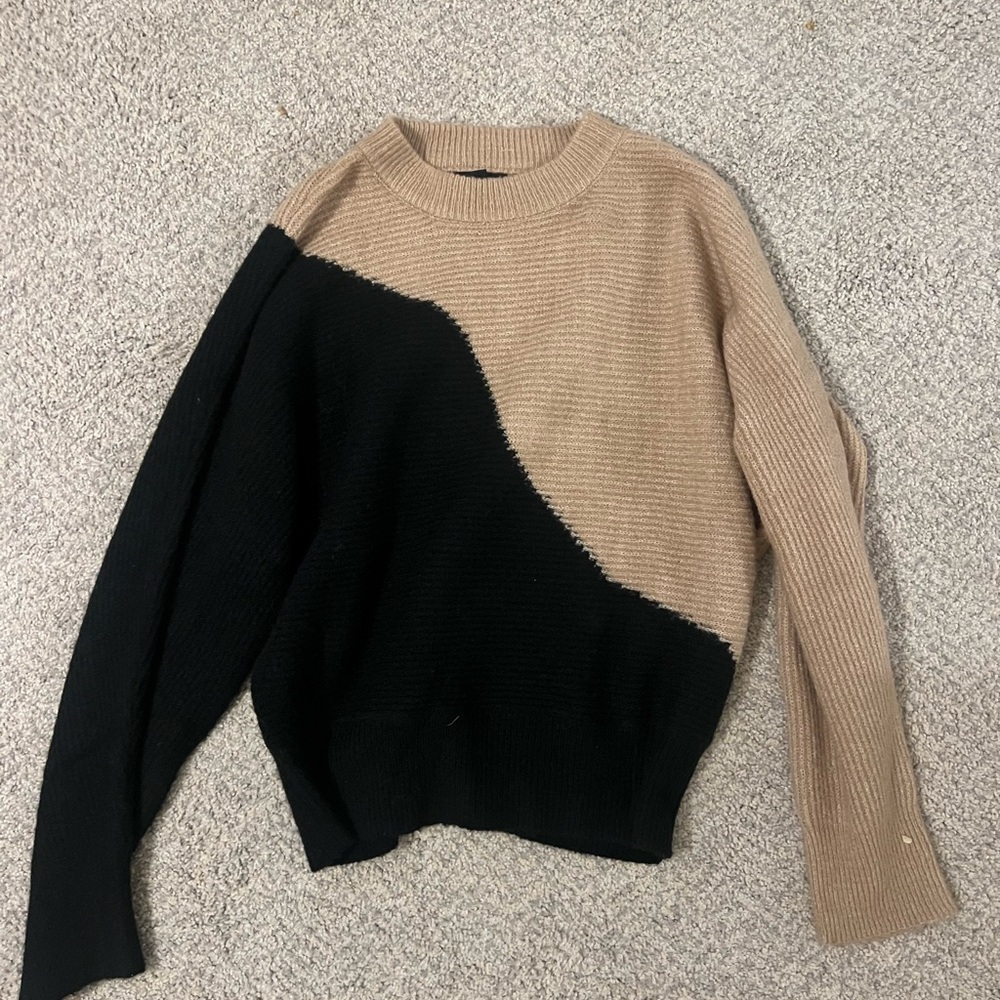 Boutique black and tan split sweater